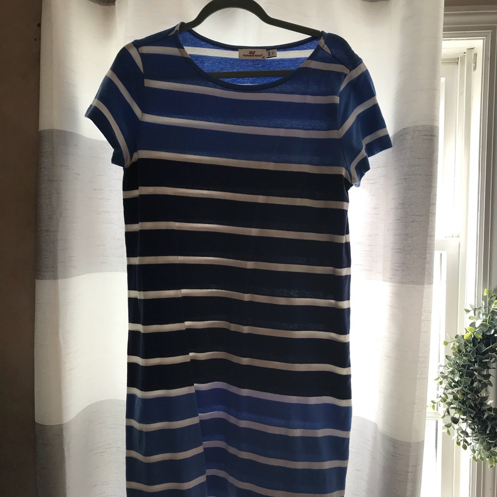 Vineyard Vines Dress